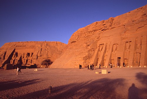 The two temples of Abu Simbel at sunrise. Photo: L. Bobke