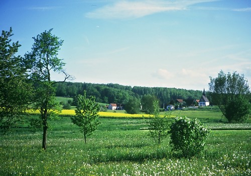Rural Germany, near Nidda. Photo L. Bobke