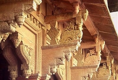 Jaisalmer, decorated roof. Photo: L. Bobke