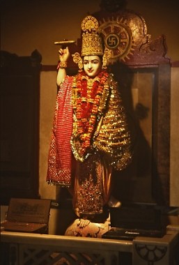 Delhi, inside a temple. Photo: L. Bobke