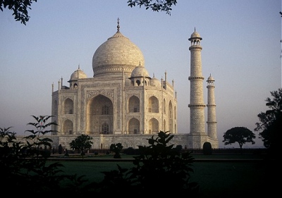 Agra: Taj Mahal. Photo: L. Bobke