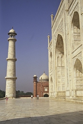 Agra: Taj Mahal.. Photo: L. Bobke