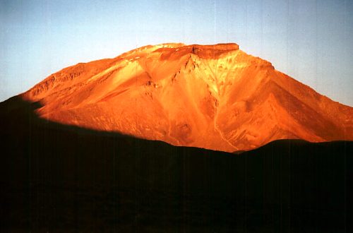 Evening sun in the  Andes. Photo: L. Bobke